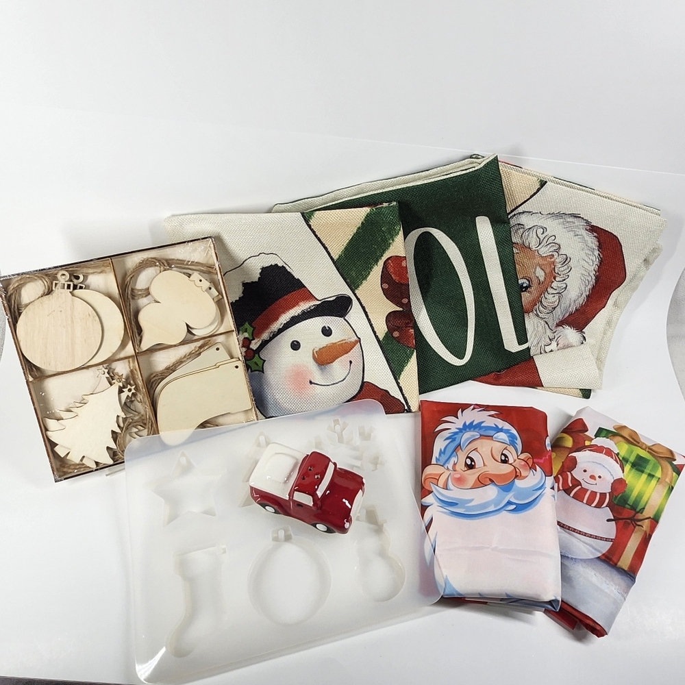 Mixed Bundle- Holiday/Christmas Pillow Cases, Banners, Ornament Tray, Salt Shake